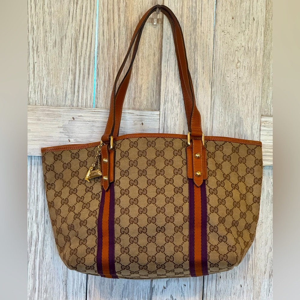 Gucci Authentic Vintage GG TanTote w/2 Gold Charms (Purse/Boot) COA incl